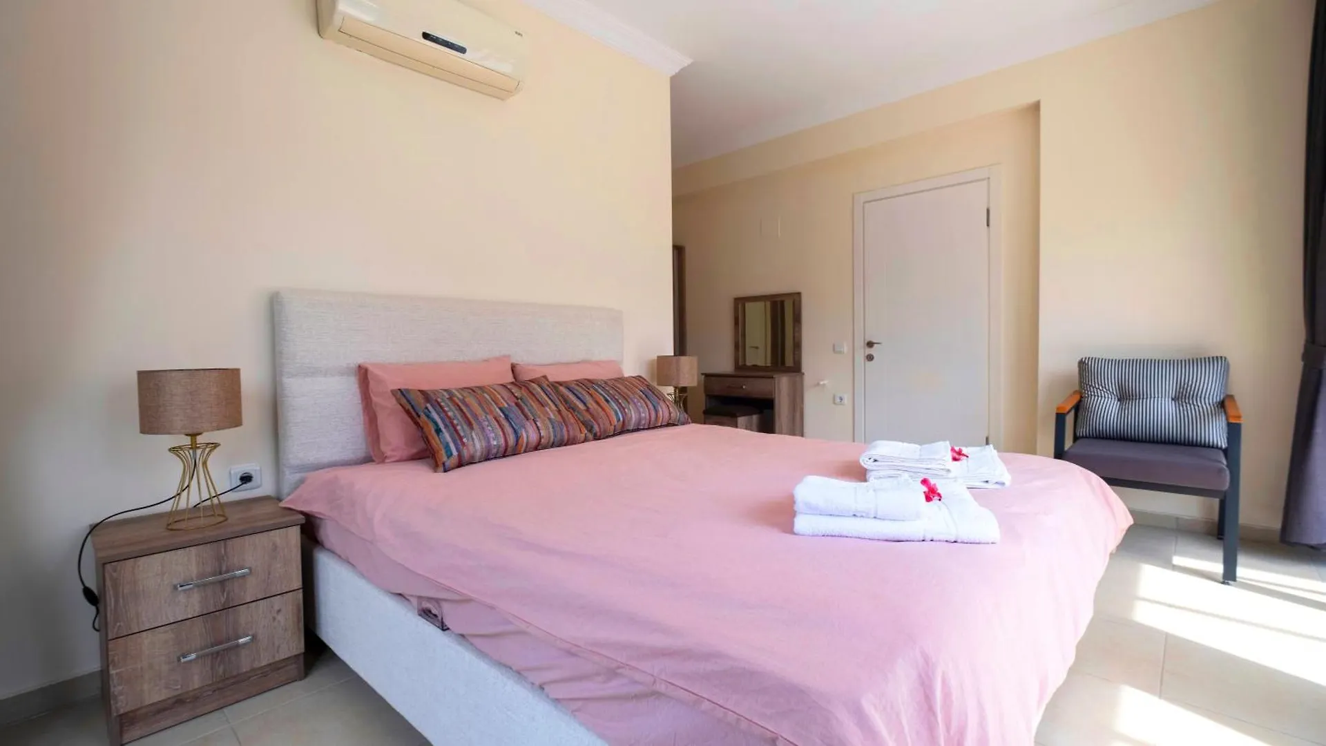 Oludeniz, Fethiye Luxurious And Peaceful Villa With Children Pool 0*, Ölüdeniz
