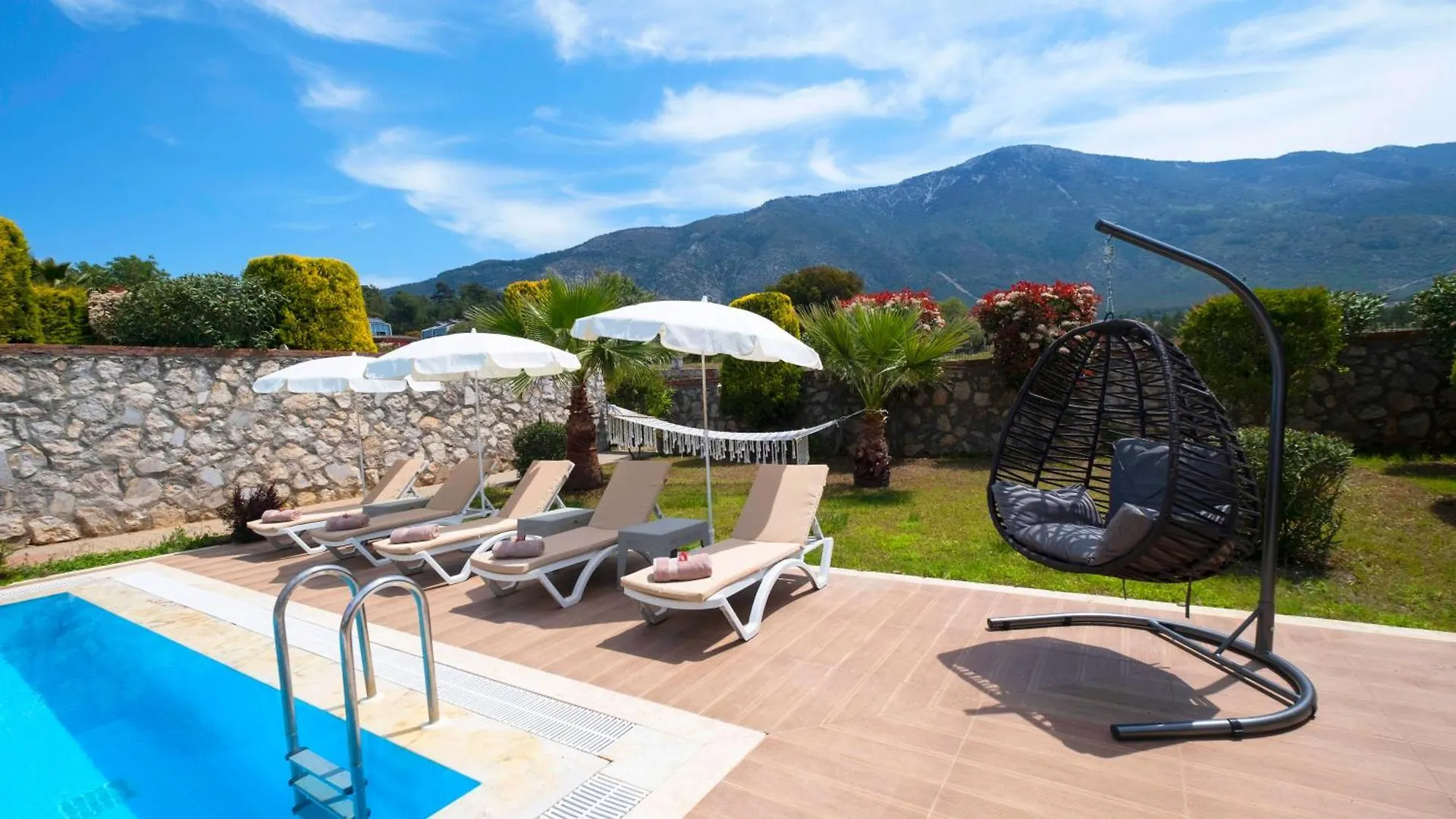 Oludeniz, Fethiye Luxurious And Peaceful Villa With Children Pool